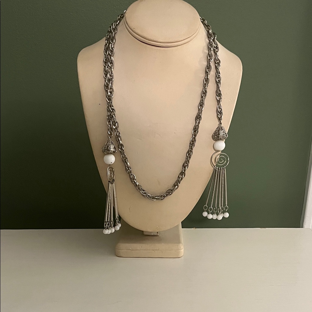 3 For $12 Elegant Silver And White Vintage Wraparound Necklace